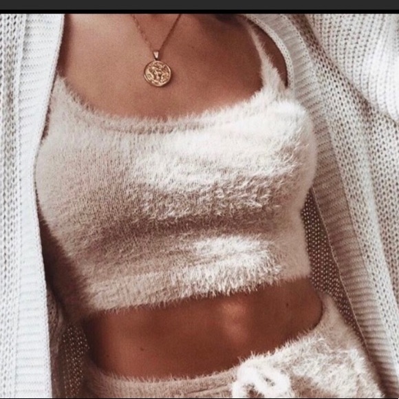 Meshki Katria Fluffy crop top caramel size L - Picture 4 of 4